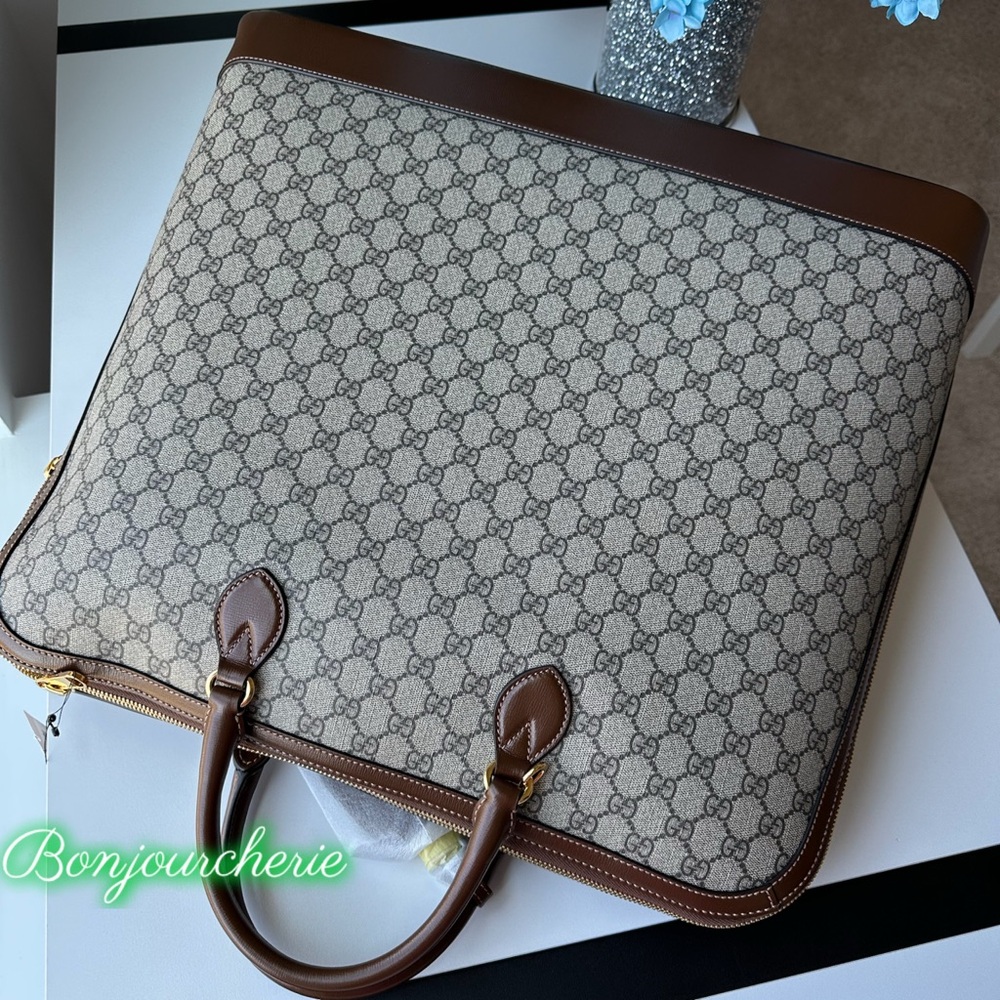 Authentic Gucci bag - Picture 8 of 16